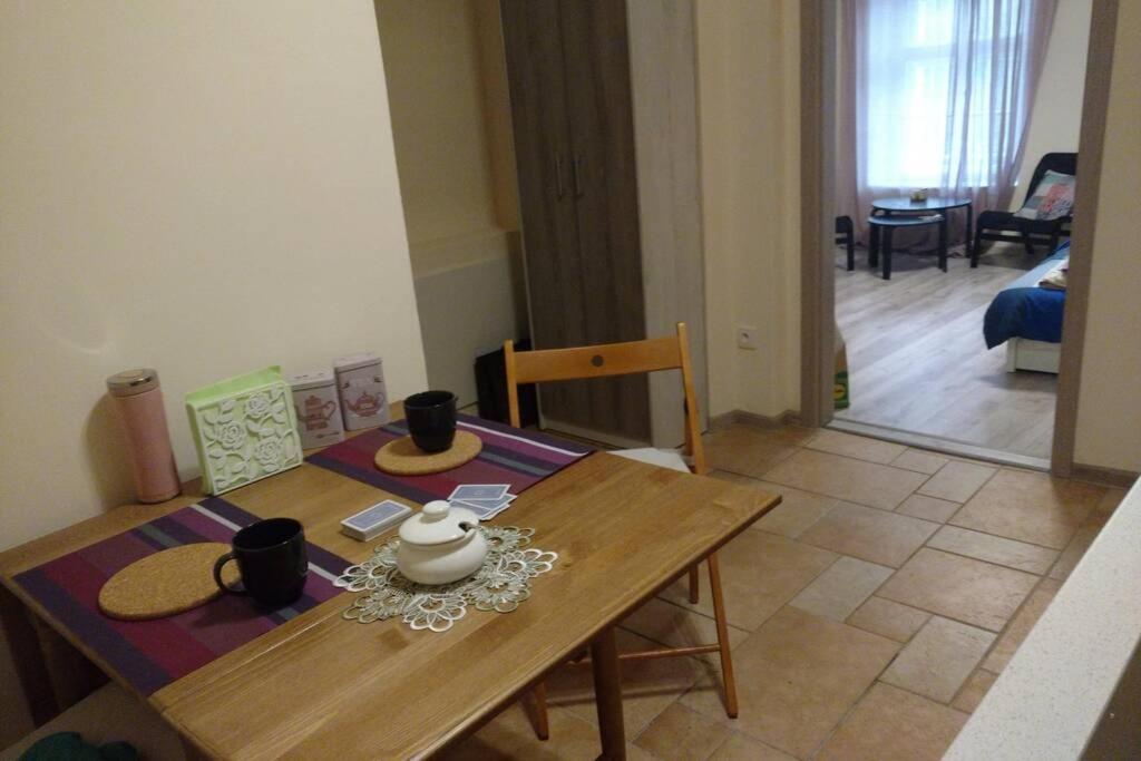 Marvelous Apartment In The Center Of Praag Buitenkant foto